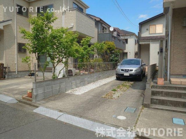 今注目の太陽光（蓄電）付　築13年ECO邸宅　鳶尾分譲地の外観