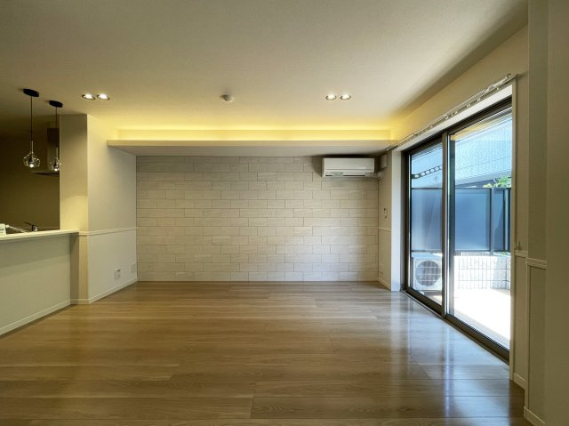 Bel Lapisの居間・リビング