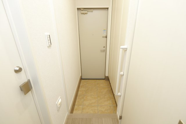 カーム カモミールの玄関