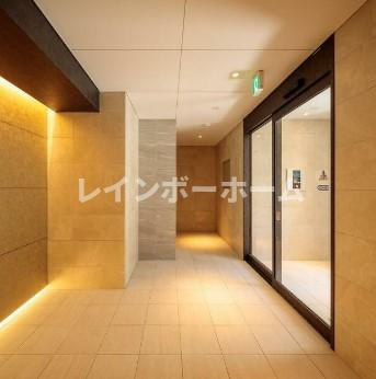 GLANZ門前仲町のエントランス
