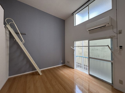 【居間・リビング】 | ベルトピア岩倉 | イメージ209号室の写真