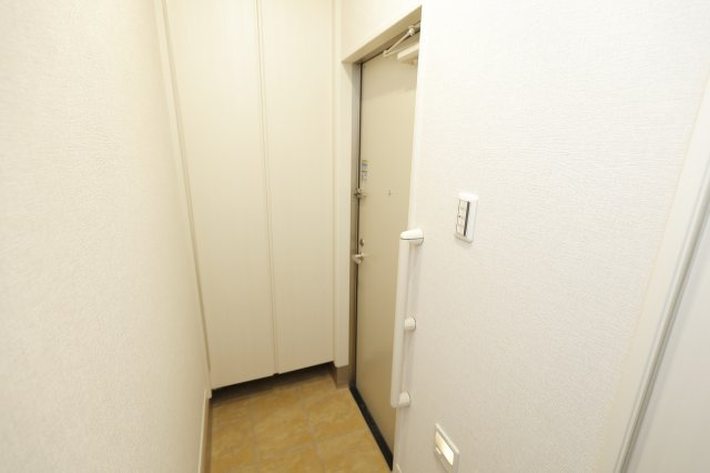 カーム カモミールの玄関