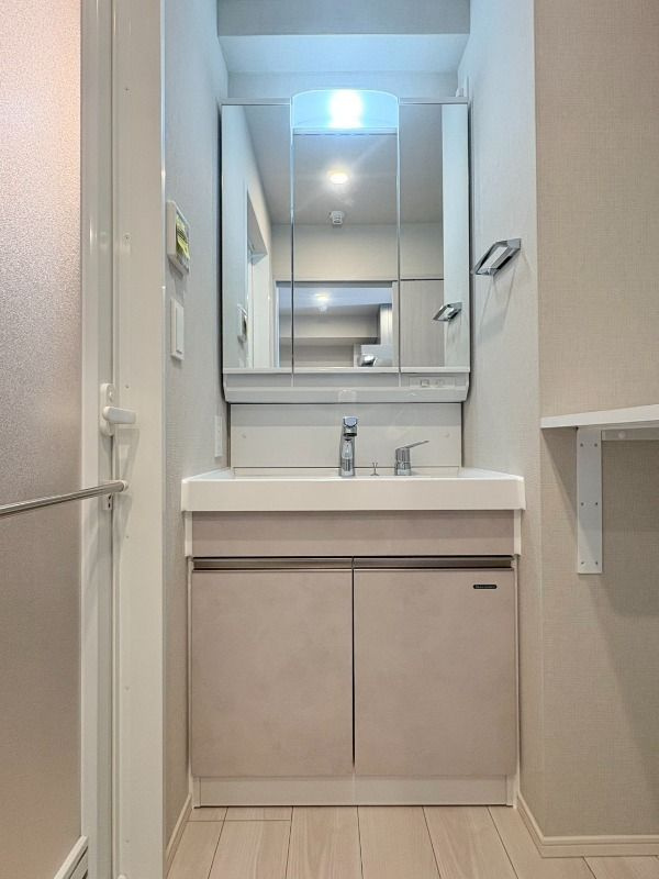 maison chroloの独立洗面台
