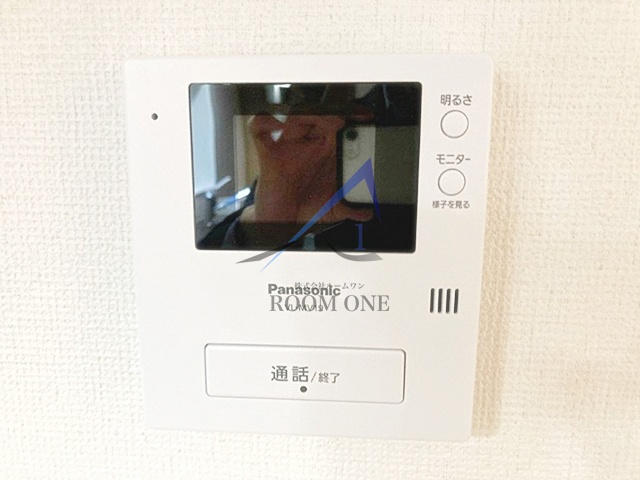 グレース中原のセキュリティ|モニター付きインターホンです。