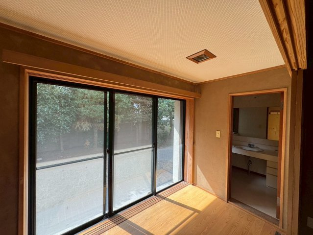 -三丁目不動産-　熊谷市末広3丁目　中古戸建の内装