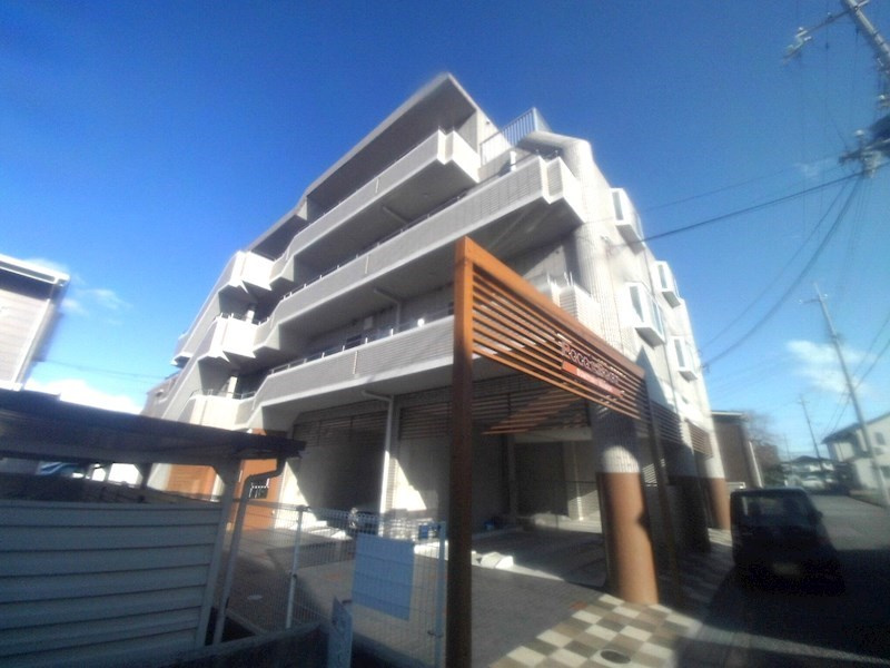 ポコアポコ住吉メゾンの外観