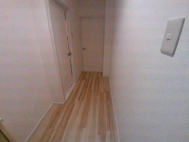 ポコアポコ住吉メゾンの玄関
