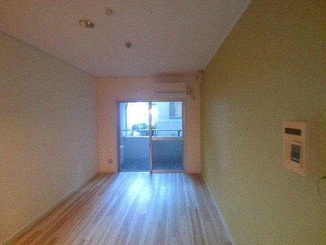 ポコアポコ住吉メゾンの寝室