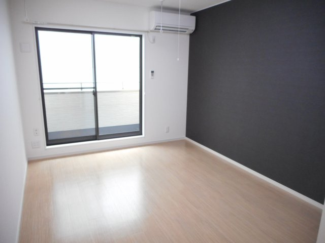 ベルリーソ川越の洋室