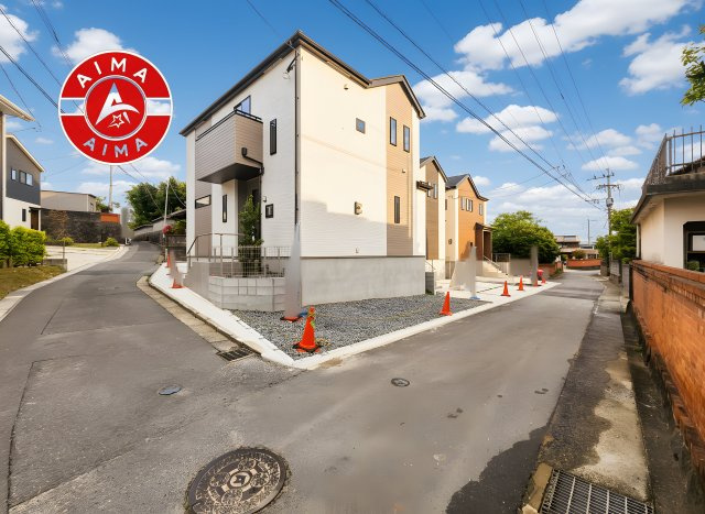 糟屋郡須恵町大字須恵第1-3棟(B号棟)の前面道路含む現地写真|見学の時間などお気軽にお問い合わせ下さい。