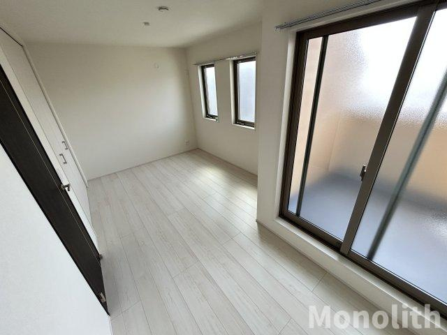 FP戸建賃貸黒鳥町の洋室
