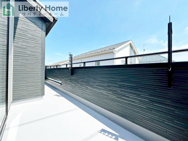 水戸市西原1丁目3期　新築戸建のバルコニー