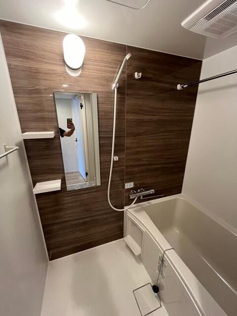 グローリオシェルト志村坂上の浴室