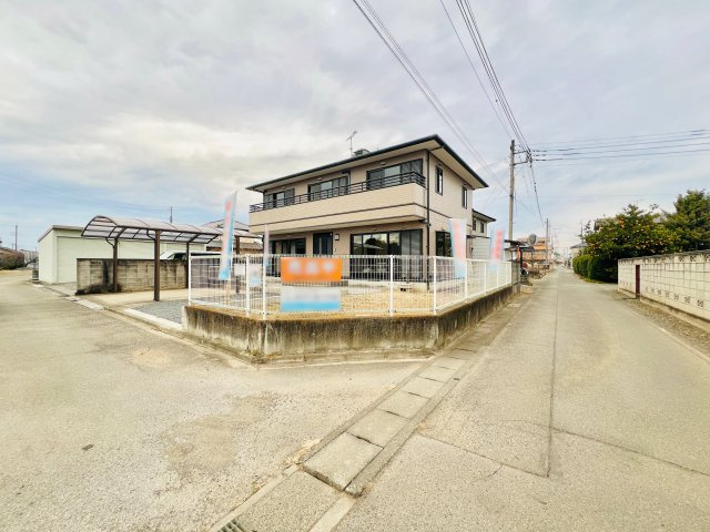 太田市新田市野井町の前面道路含む現地写真|車の通りも少なく駐車も楽々♪