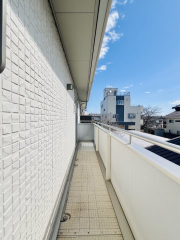 高崎市三ツ寺町のバルコニー|日当たりも良好なバルコニー♪
