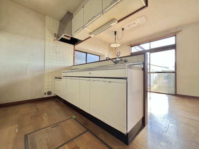 高崎市中里町のキッチン|作業スペースも広くお料理も快適にできるキッチン