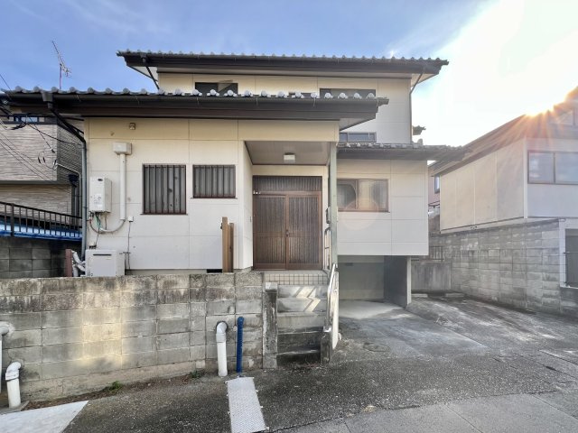 高崎市井野町の外観|駐車スペース２台可◎