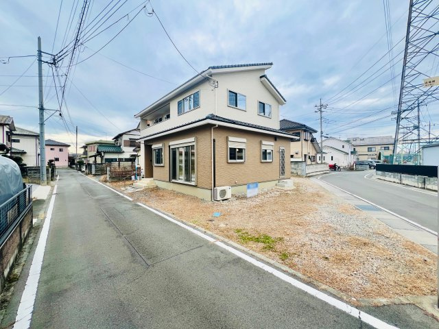 高崎市新町の前面道路含む現地写真|閑静な住宅地◎
