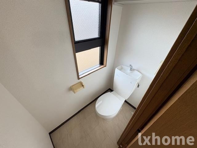 エスポアールのトイレ|ゆったりとした空間のトイレです