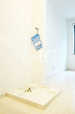 【設備】 | ベルビューアベニュー元住吉 | 室内洗濯機置き場です。