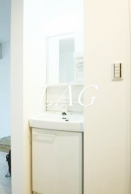 【洗面所】 | ベルビューアベニュー元住吉 | 独立洗面台です。