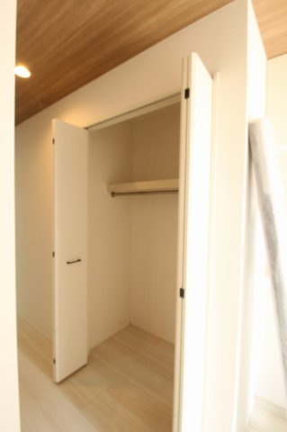 東城山町　新築戸建　1号棟（全3区画）の収納|1Ｆ　ホール