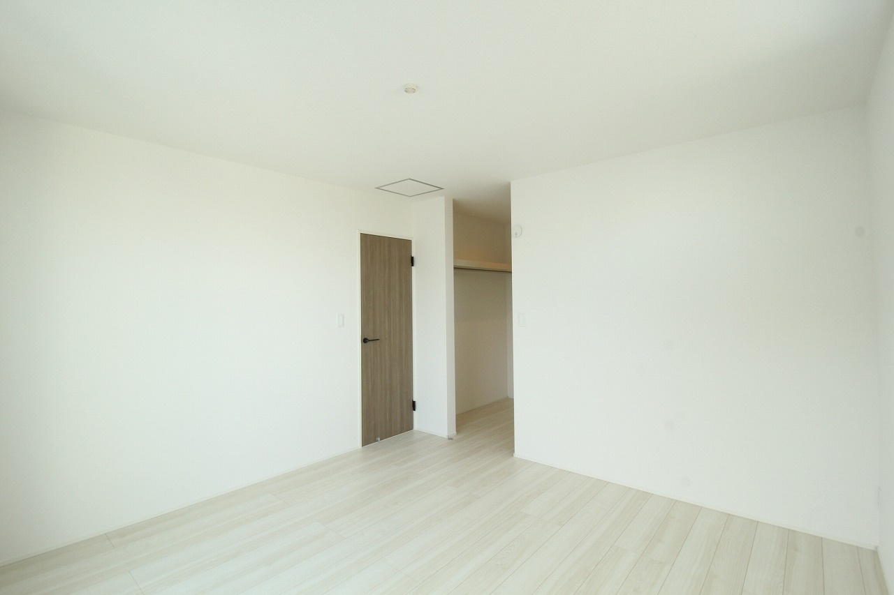 東城山町　新築戸建　1号棟（全3区画）の洋室|2Ｆ　南東の部屋　8.0帖