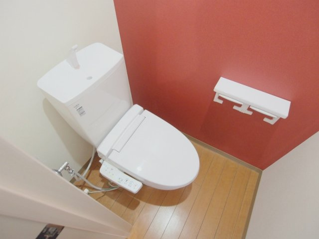 広島市安佐南区大町西３丁目の賃貸マンションのトイレ