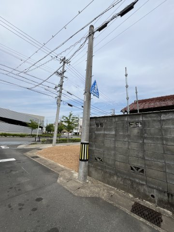 土地　伊吹町1丁目の前面道路含む現地写真|南道路　東から