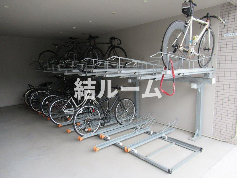 板橋区徳丸３丁目の賃貸マンションの駐車場