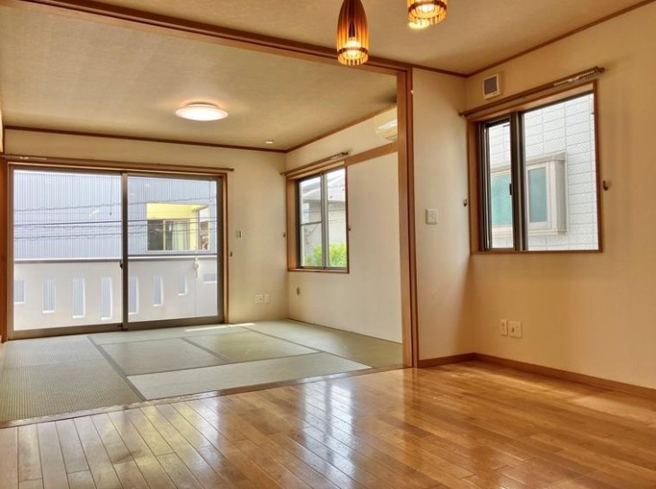 【居間・リビング】