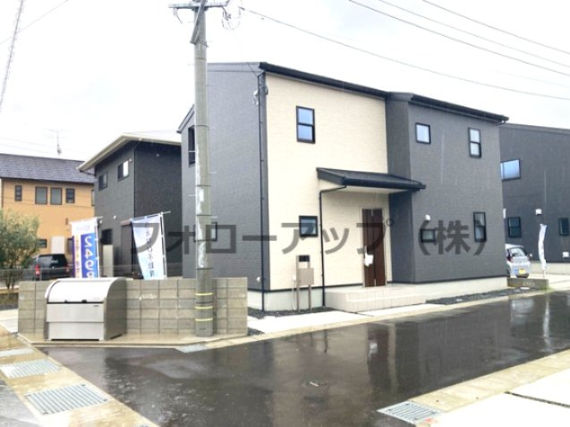 リーブルガーデン北九州市小倉南区中曽根第11期の外観|落ち着いた雰囲気の外観です