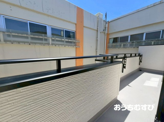 春日井市八事町1丁目29番(全4棟)のバルコニー