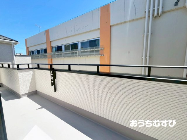 春日井市八事町1丁目29番(全4棟)のバルコニー