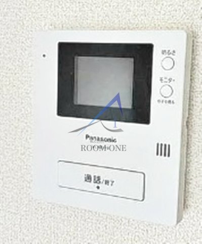 トップ早稲田のセキュリティ|モニター付きインターホンです。