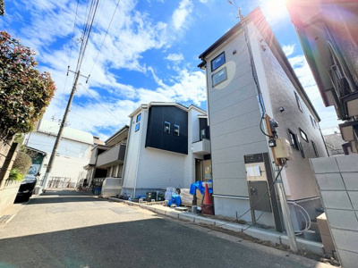 【前面道路含む現地写真】 | 西東京市南町5丁目　新築戸建　1棟