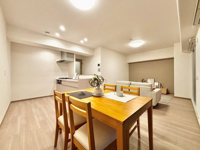 パレス大開通の居間・リビング