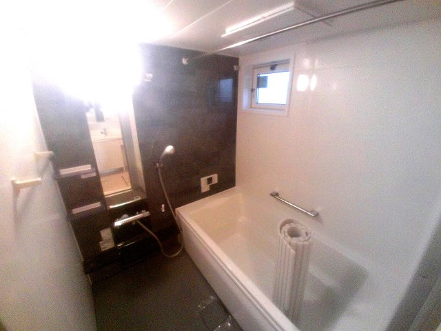 シャルムコート大久保の浴室