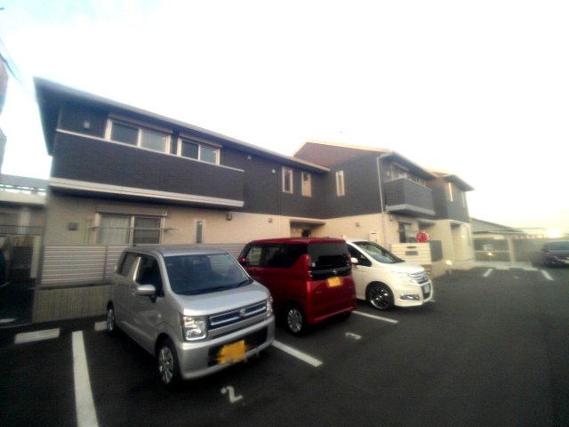 シャルムコート大久保の外観