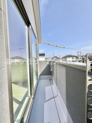 【バルコニー】 | 豊橋市松井町 2期 新築一戸建て 3号棟 | お洗濯にも便利なバルコニー付き