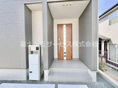 【エントランス】 | 豊橋市松井町 2期 新築一戸建て 3号棟 | エントランスです
