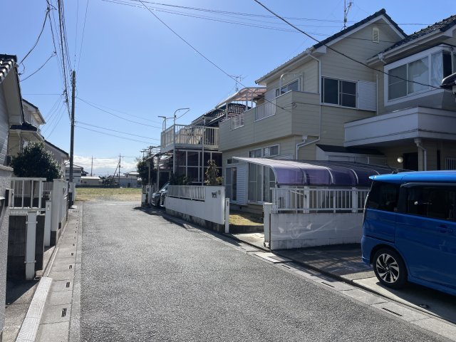 【前面道路含む現地写真】 | 熊谷市下奈良　中古戸建