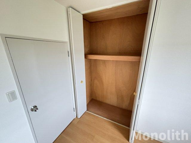 フレール鶴山台98号棟の収納