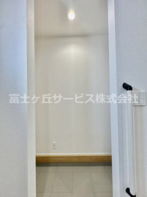【収納】 | 豊橋市松井町 2期 新築一戸建て 4号棟 | 小物を収納するのに便利です