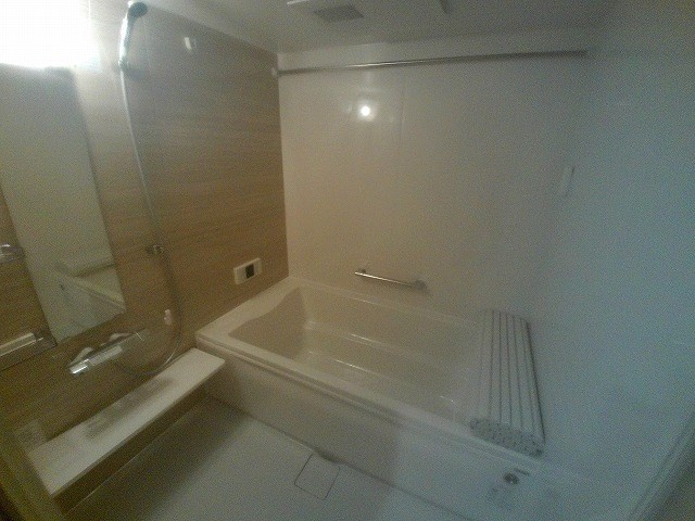 LES　ENS　FAMIIAUX　Mの浴室