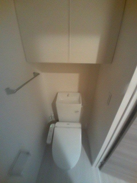 LES　ENS　FAMIIAUX　Mのトイレ