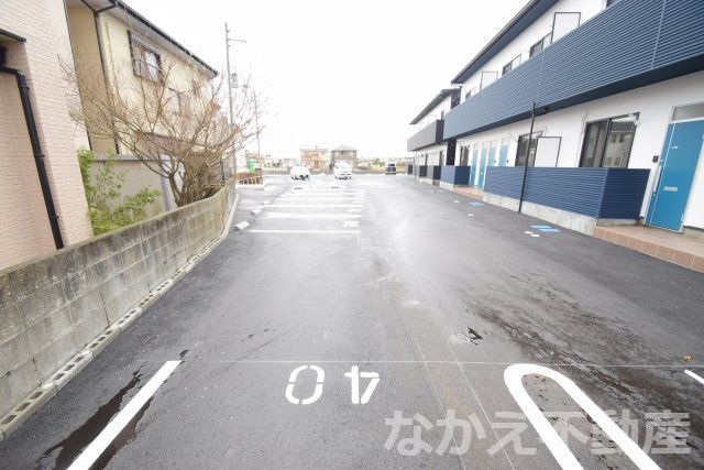 【駐車場】 | 駐車場完備です