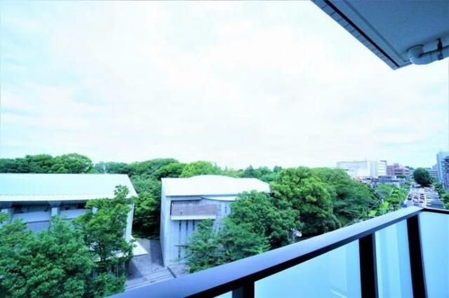 ＡＬＴＥＲＮＡ王子飛鳥山のバルコニー