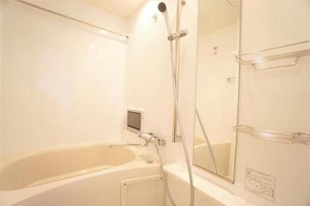 ＡＬＴＥＲＮＡ王子飛鳥山の浴室