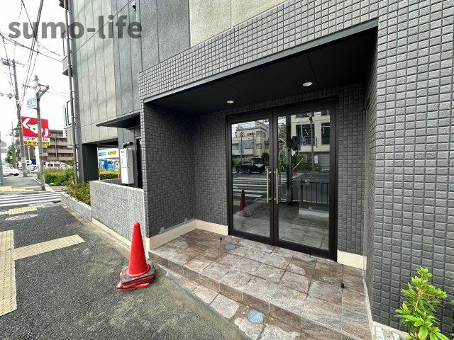 フローレンス塚口のエントランス